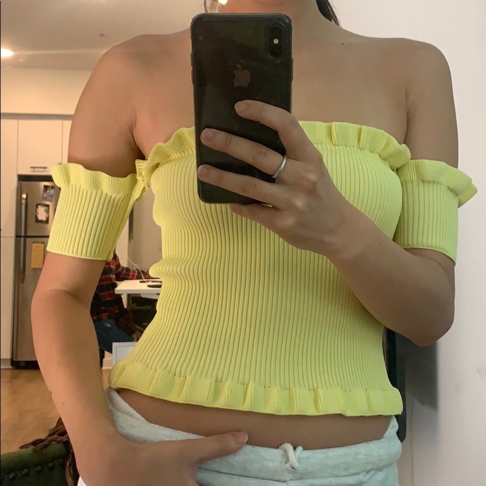 LF SEEK the Label off shoulder top